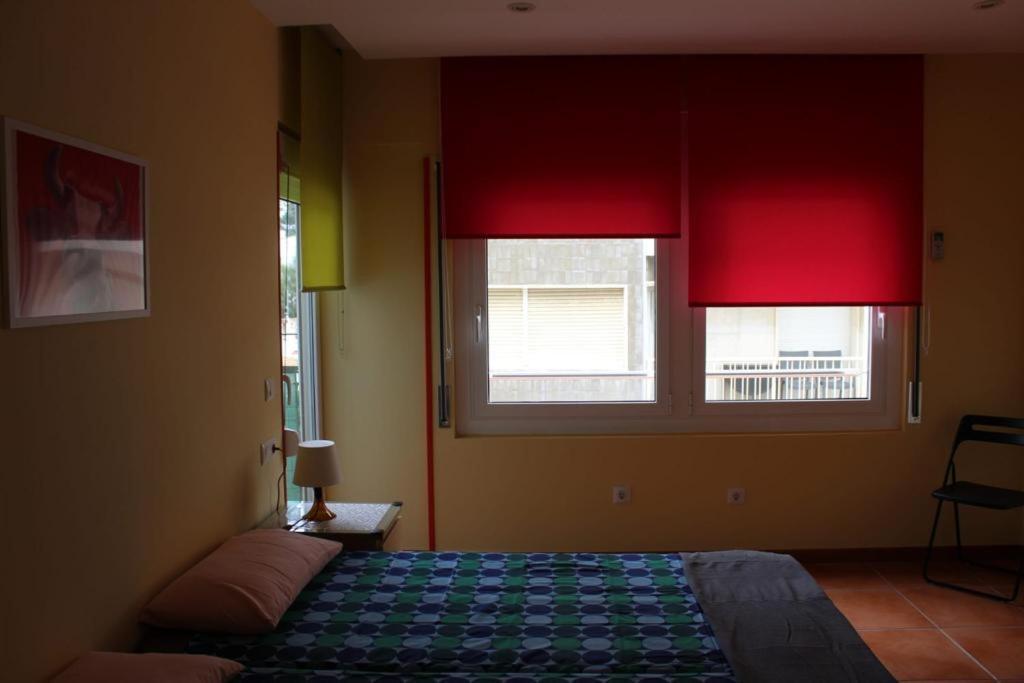 Apartaments Oller Centro Roses Extérieur photo
